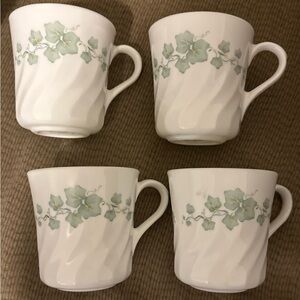 Vintage Set of 4 Corning Corelle CALLAWAY Green Ivy Swirl Coffee Tea Cups/Mugs